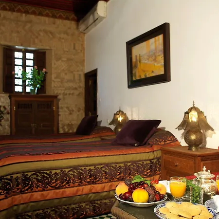 Palais De Fès Dar Tazi-3